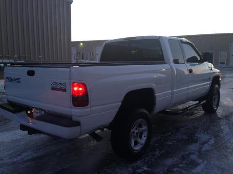 Dodge Ram 1500 2001 photo 3