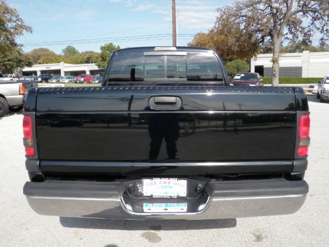 Dodge Ram 1500 2001 photo 3