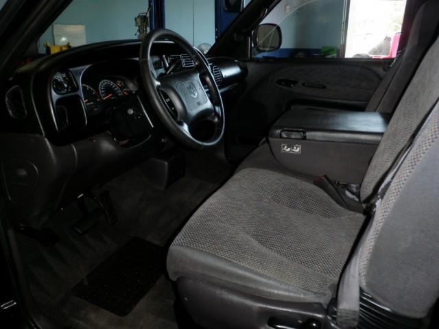 Dodge Ram 1500 2001 photo 4