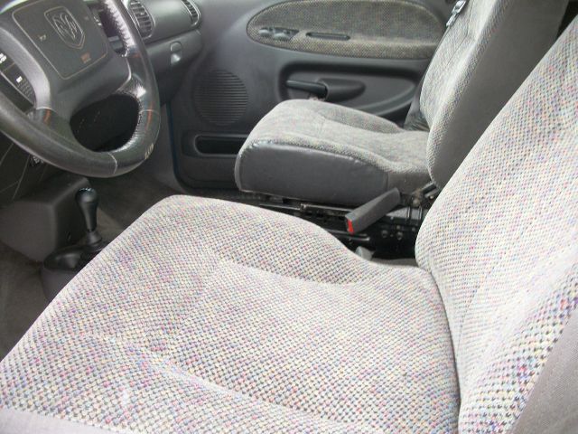 Dodge Ram 1500 1500 LT 4WD Pickup Truck