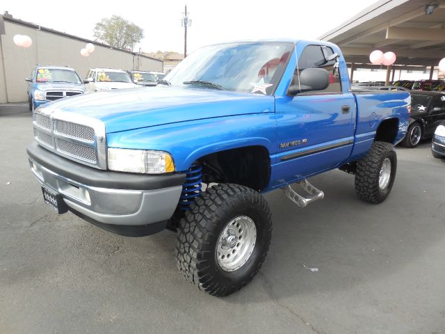 Dodge Ram 1500 2001 photo 4