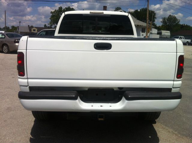 Dodge Ram 1500 2001 photo 4