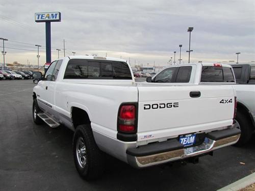 Dodge Ram 1500 2001 photo 4