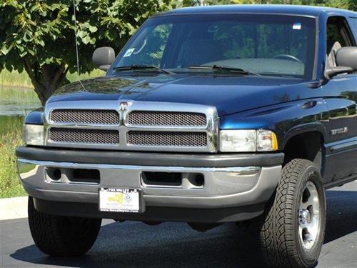 Dodge Ram 1500 2001 photo 3