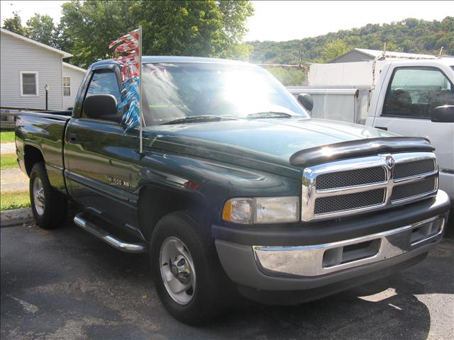 Dodge Ram 1500 2001 photo 1