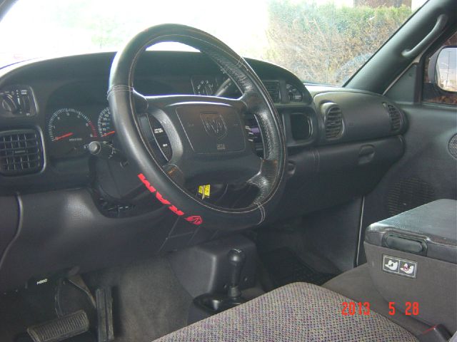 Dodge Ram 1500 2001 photo 5