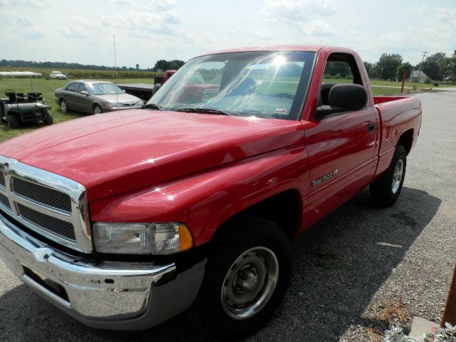 Dodge Ram 1500 2001 photo 1