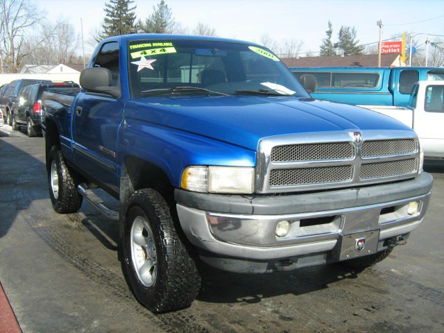 Dodge Ram 1500 2001 photo 2