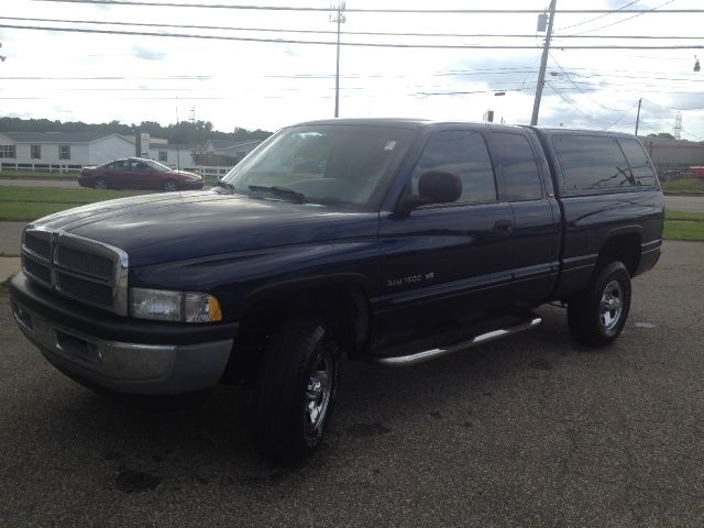Dodge Ram 1500 2001 photo 2