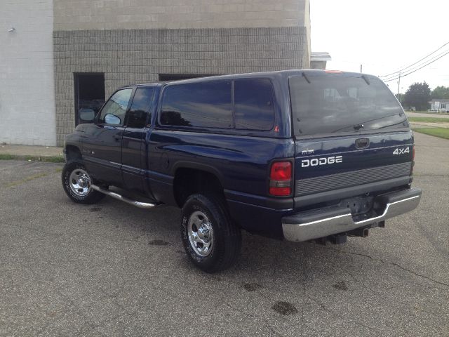 Dodge Ram 1500 2001 photo 3