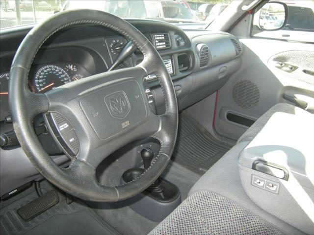 Dodge Ram 1500 2001 photo 3