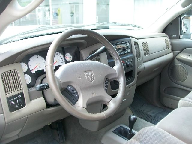 Dodge Ram 1500 2002 photo 1