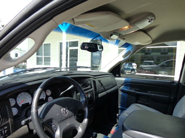 Dodge Ram 1500 2002 photo 2