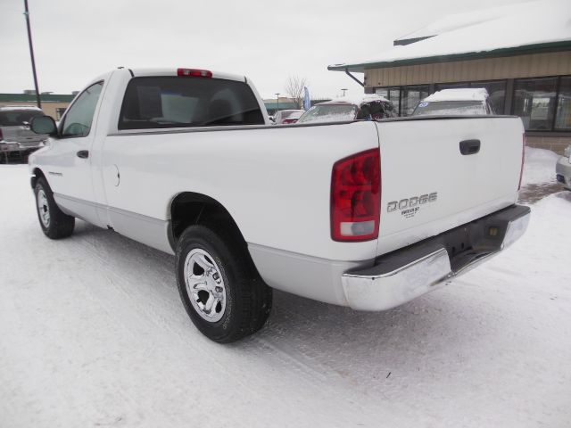 Dodge Ram 1500 2002 photo 2