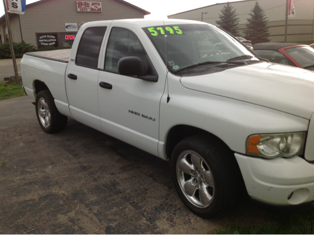 Dodge Ram 1500 2002 photo 2