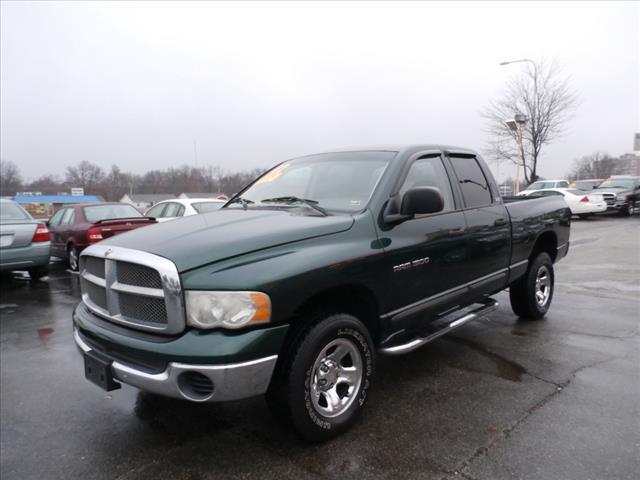 Dodge Ram 1500 2002 photo 2