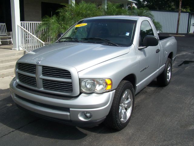 Dodge Ram 1500 2002 photo 2
