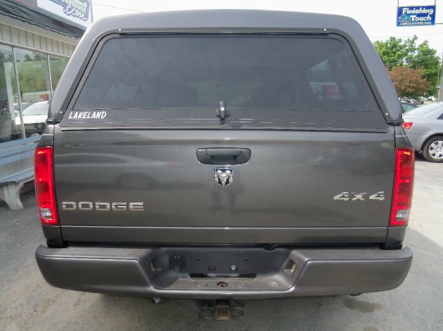 Dodge Ram 1500 2002 photo 2