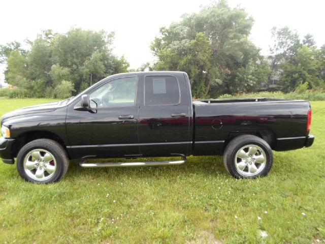 Dodge Ram 1500 2002 photo 2