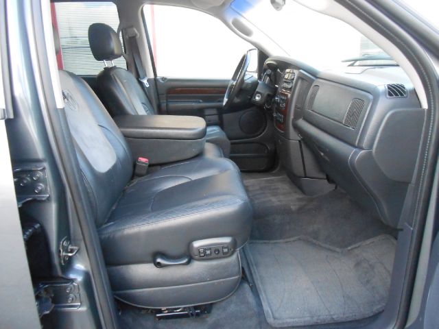 Dodge Ram 1500 2002 photo 18