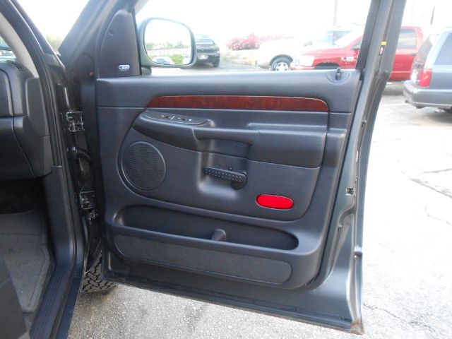 Dodge Ram 1500 2002 photo 2