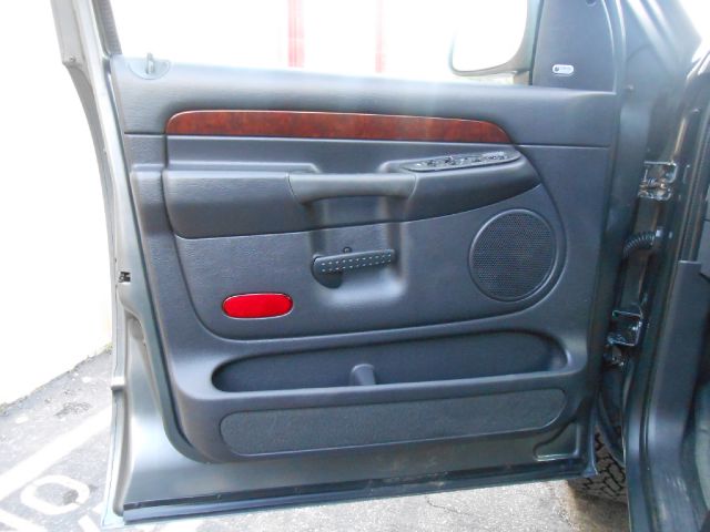 Dodge Ram 1500 2002 photo 22