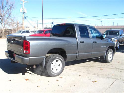 Dodge Ram 1500 2002 photo 2