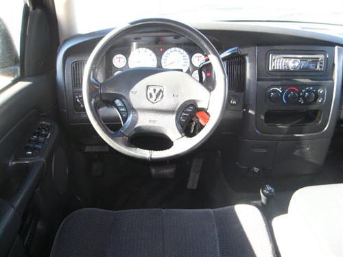 Dodge Ram 1500 2002 photo 3