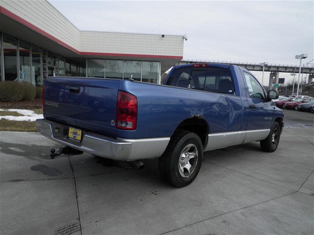 Dodge Ram 1500 2002 photo 4