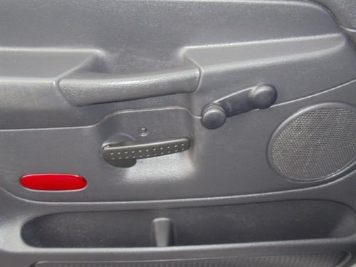 Dodge Ram 1500 2002 photo 1
