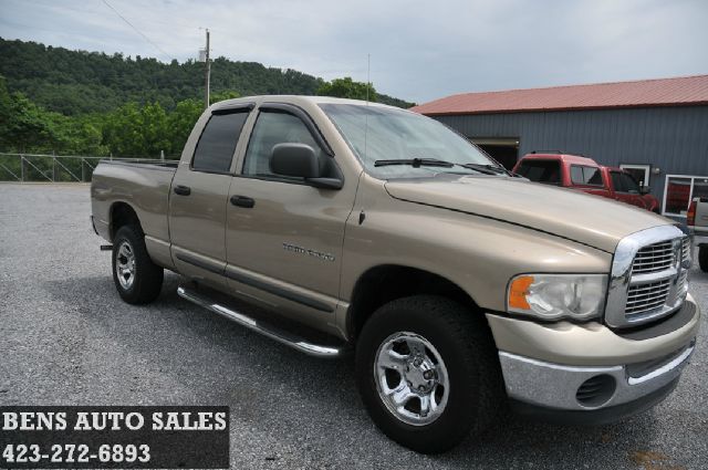 Dodge Ram 1500 Ext WT Pickup Truck