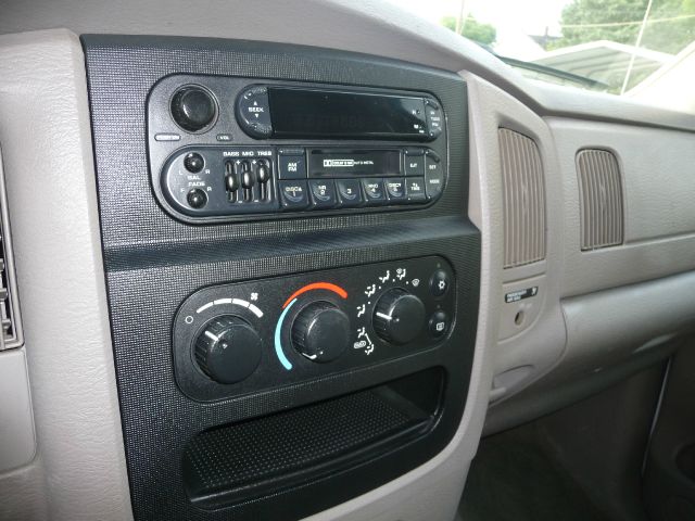 Dodge Ram 1500 2002 photo 13