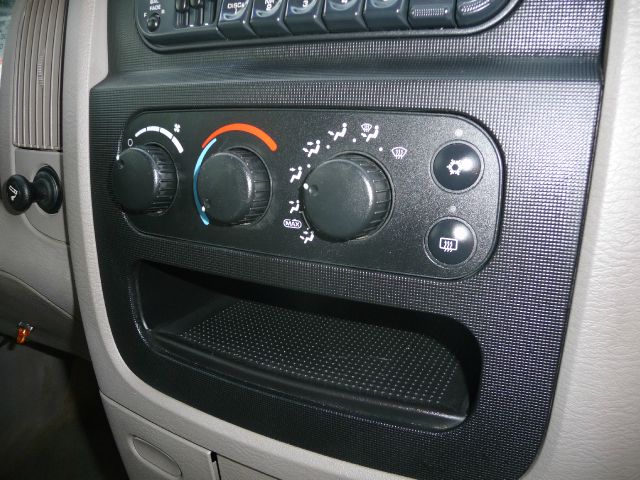 Dodge Ram 1500 2002 photo 8