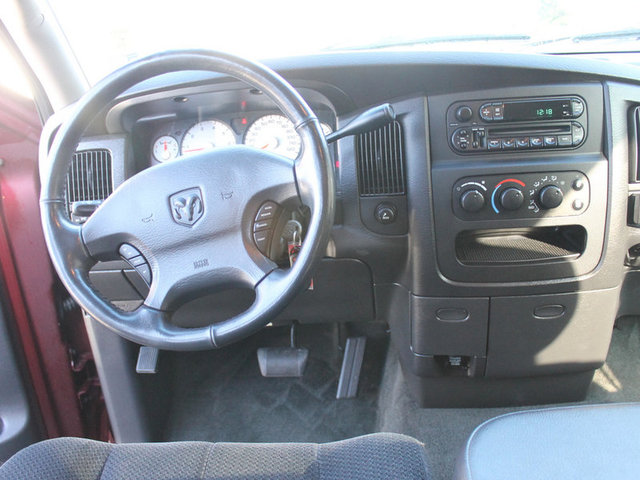 Dodge Ram 1500 2002 photo 5