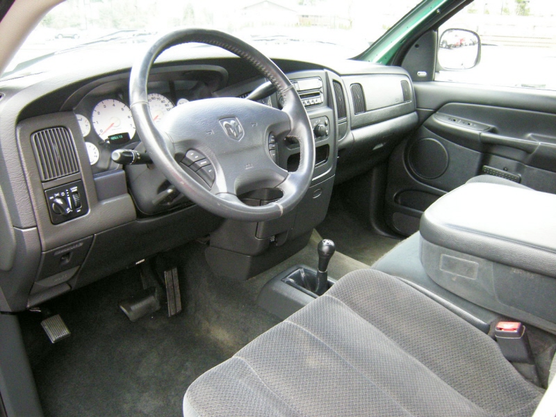 Dodge Ram 1500 2002 photo 4