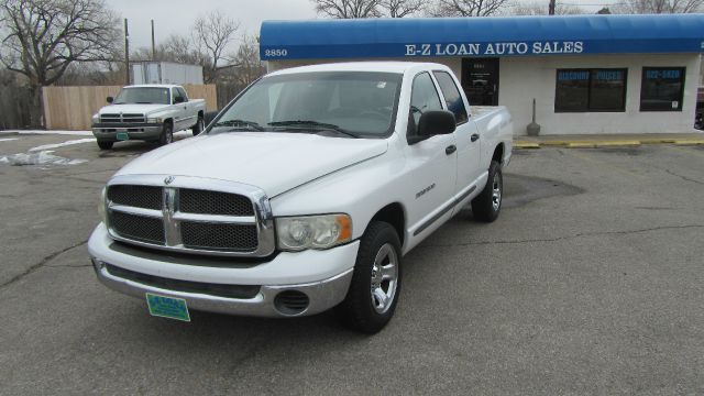 Dodge Ram 1500 2002 photo 2