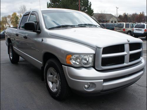 Dodge Ram 1500 2002 photo 2