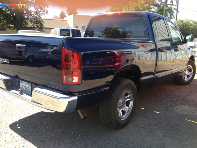 Dodge Ram 1500 Ext WT Pickup Truck