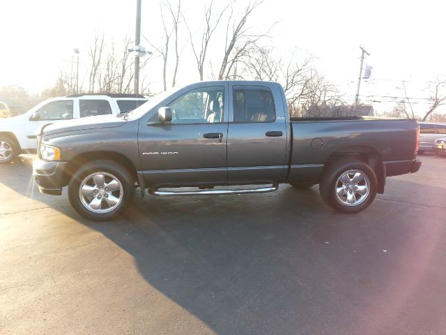 Dodge Ram 1500 2002 photo 2