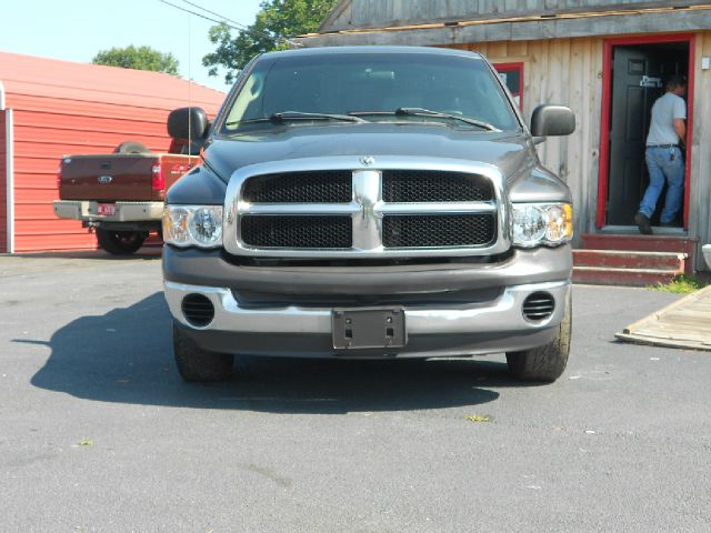 Dodge Ram 1500 2002 photo 2