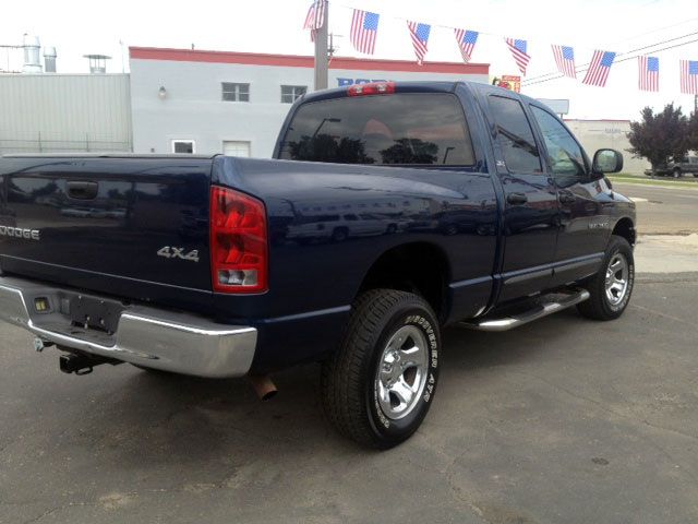 Dodge Ram 1500 2002 photo 2