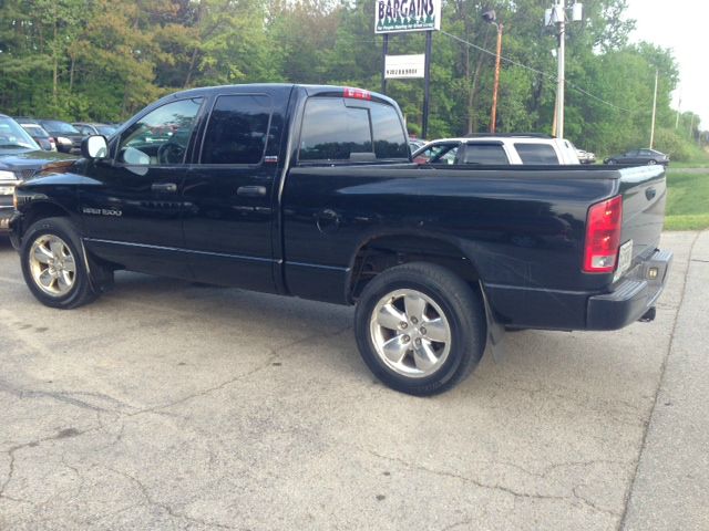 Dodge Ram 1500 2002 photo 2