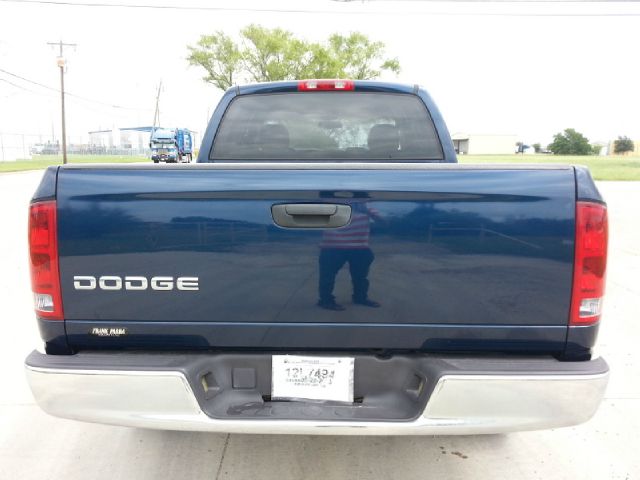 Dodge Ram 1500 2002 photo 2