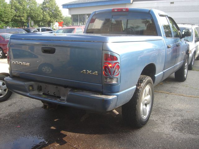 Dodge Ram 1500 2002 photo 2