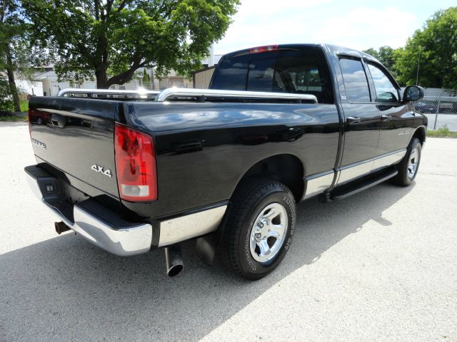 Dodge Ram 1500 Ext WT Pickup Truck