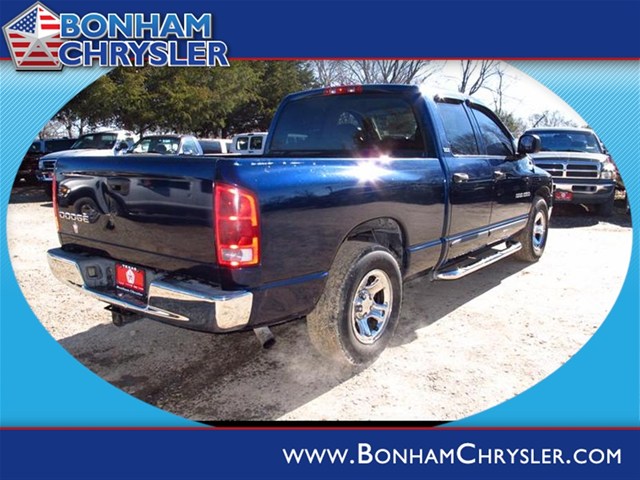 Dodge Ram 1500 2002 photo 2