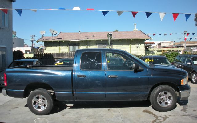 Dodge Ram 1500 2002 photo 2
