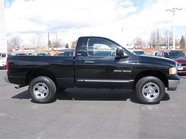 Dodge Ram 1500 2002 photo 2