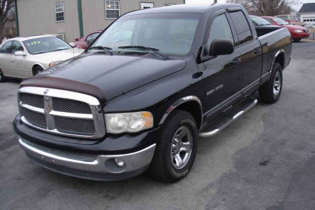 Dodge Ram 1500 2002 photo 2