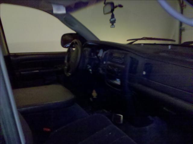 Dodge Ram 1500 2002 photo 2